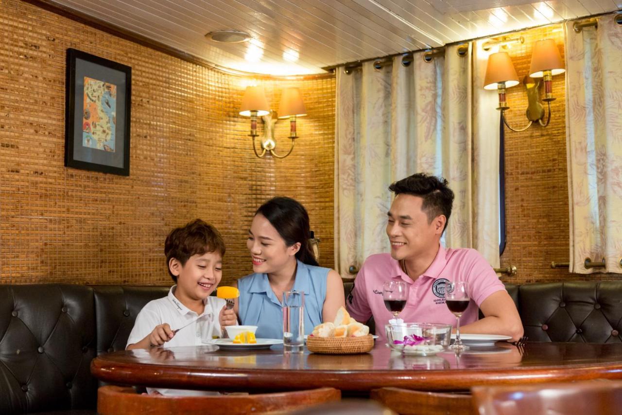 Emeraude Classic Cruises Ha Long Exterior photo